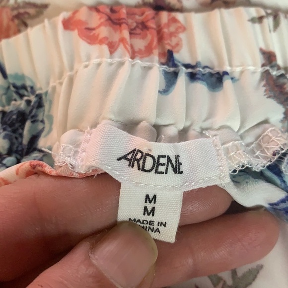Ardene White Floral Print Bell Sleeve Off The Shoulder Blouse Size M - Picture 8 of 13